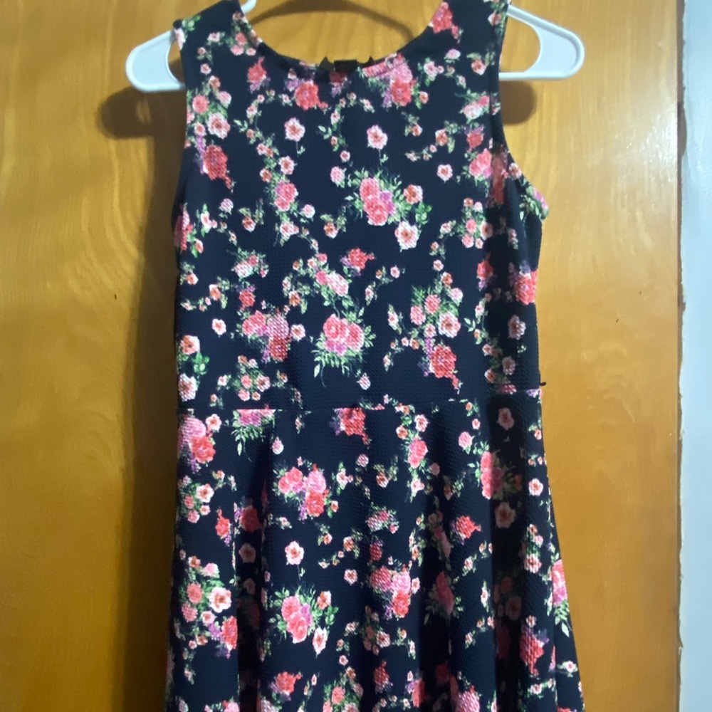 Girls floral dress size 16 fits like women XS-S